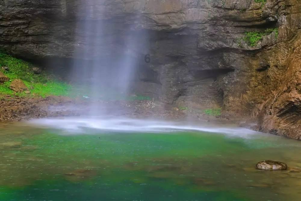 西藏旅游：去年净利润扭亏为盈，核心景区游客接待量恢复至2019年同期水平